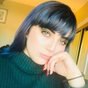 Meet your Posher, Zoe